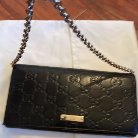 Gucci black monogram leather wallet on a chain - Picture 3 of 15